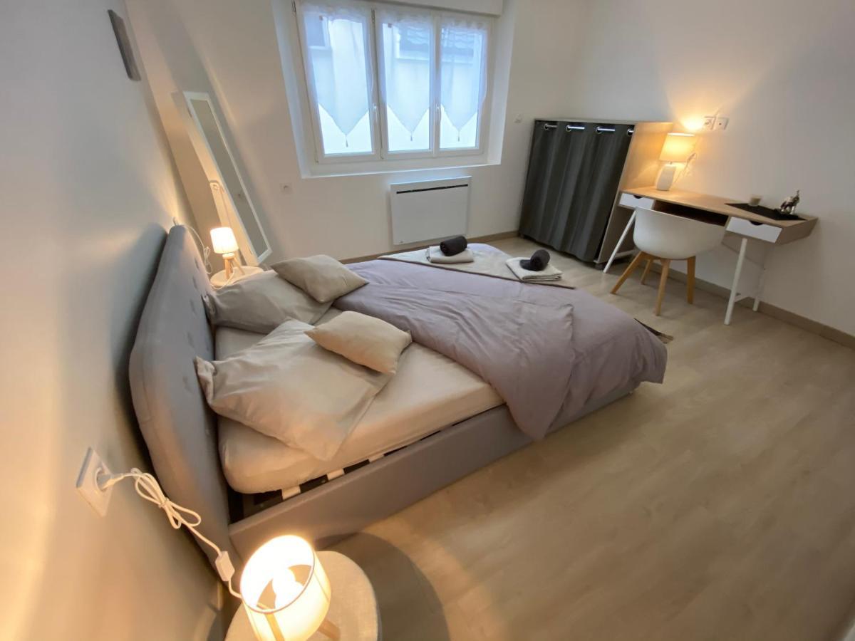 Toul Appartement Entier Avec Parking Prive Au Calme Cosy A Etage Avec Balcon Exterior photo