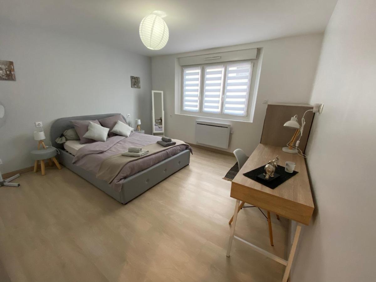 Toul Appartement Entier Avec Parking Prive Au Calme Cosy A Etage Avec Balcon Exterior photo