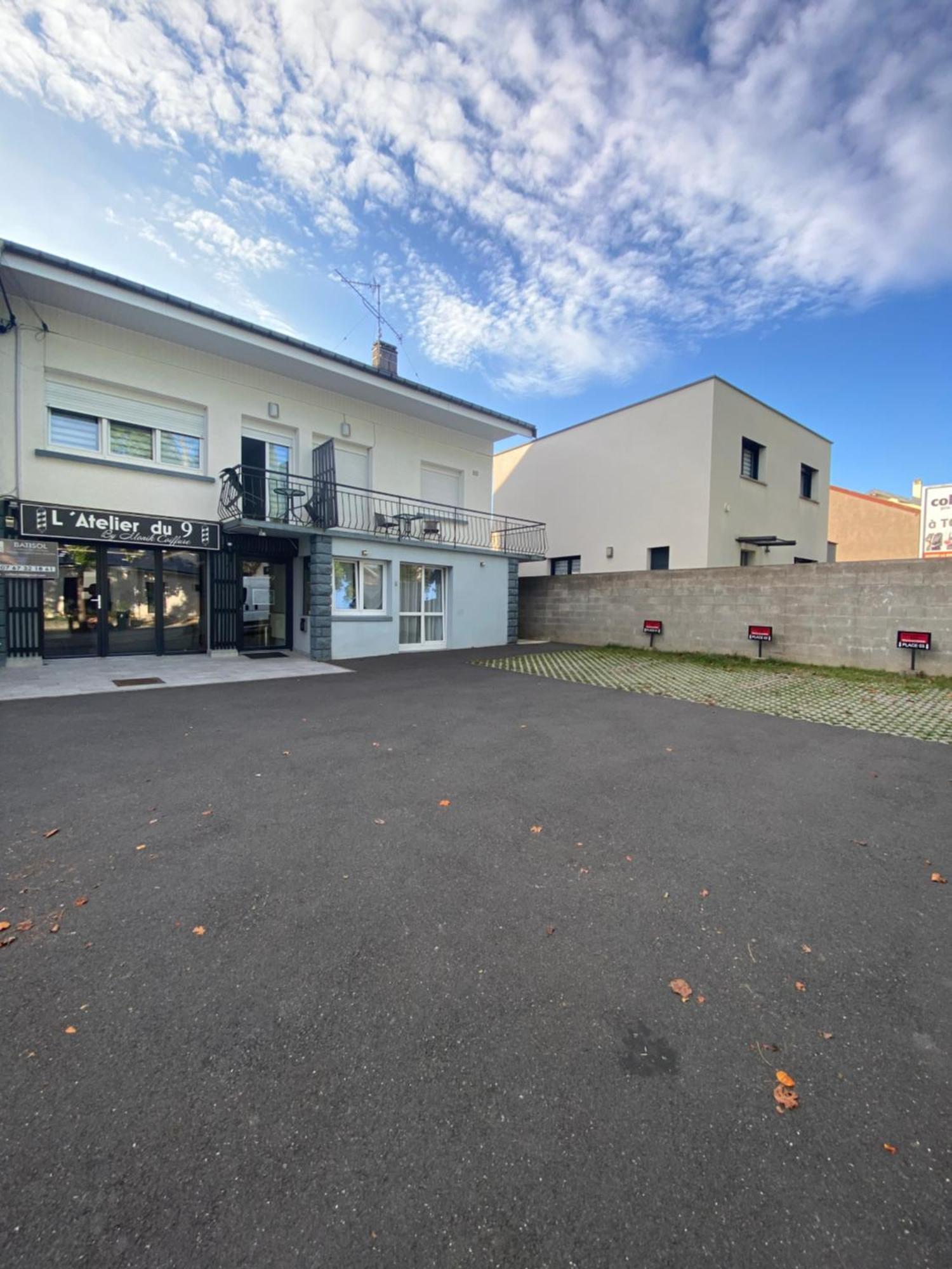 Toul Appartement Entier Avec Parking Prive Au Calme Cosy A Etage Avec Balcon Exterior photo